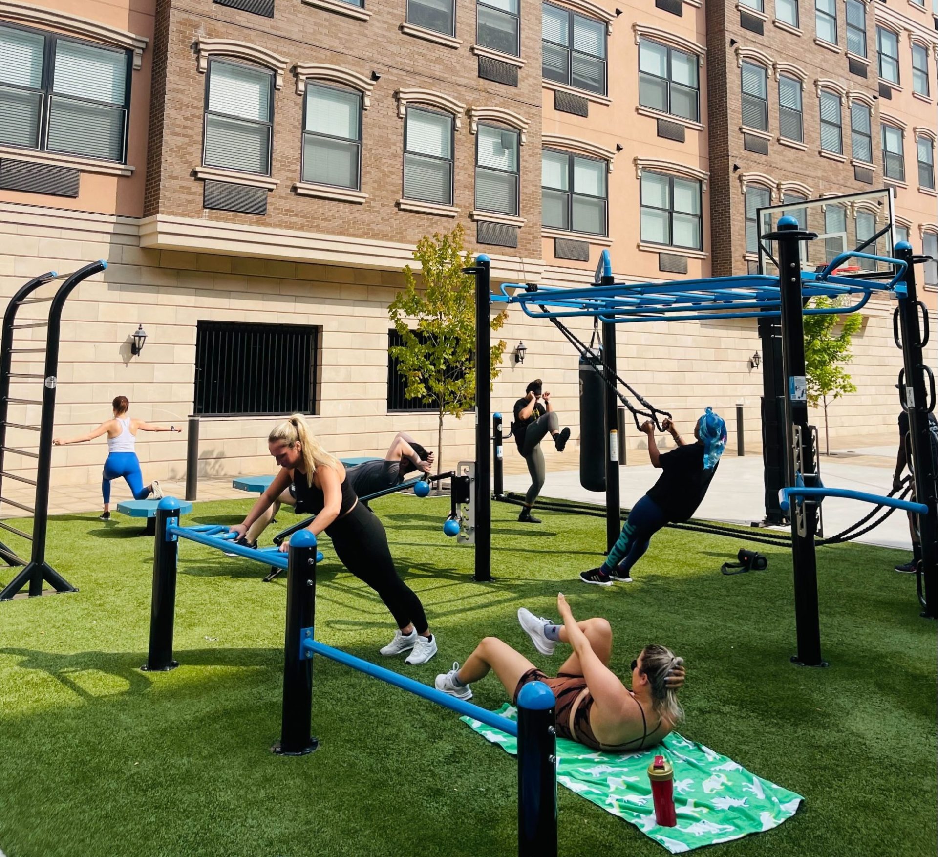 Meridia Brownstones Courtyard Group Fitness Class